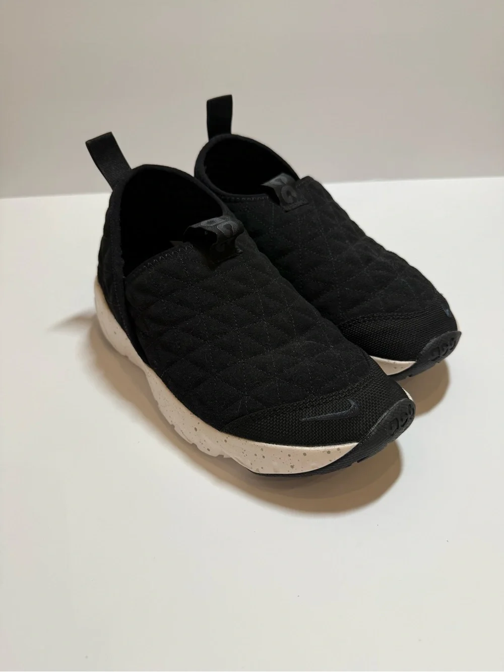 Nike ACG Moc 3.0 Black Slip-On Quilted Athletic Shoe Comfortable Everyday Wear